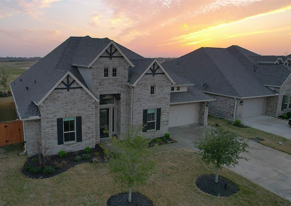 1st image of 1139 Magnolia Trce
