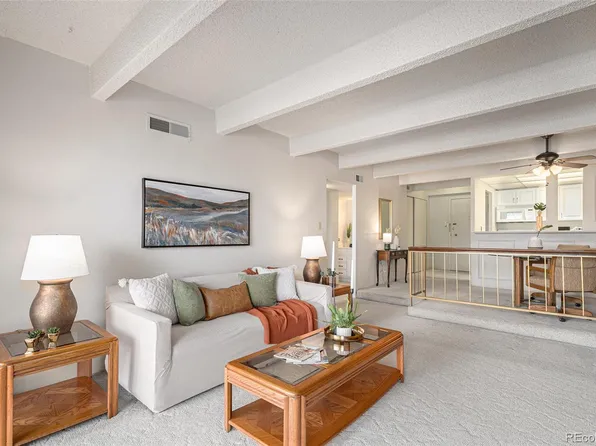 8060 E Girard Avenue #204, Denver, CO 80231