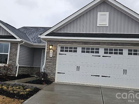 2nd image of 609 Nesbe St