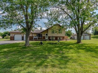 5241 Ta Lor Dr, Lapeer, MI 48446