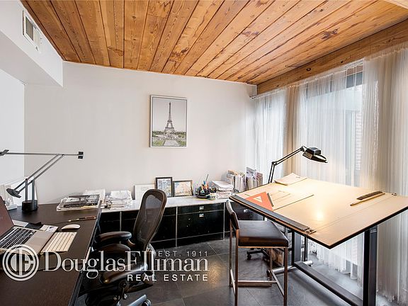 5th image of 376 President St APT 3J