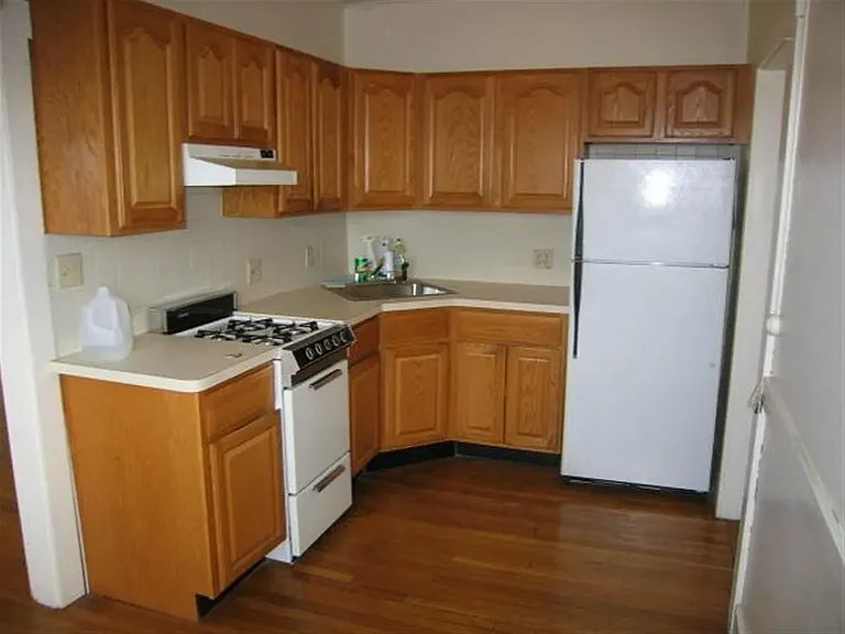 97 College Ave #1 — Photo 5