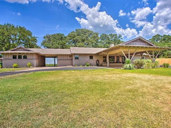 2205 Tanglewood Blvd, Pottsboro, TX 75076