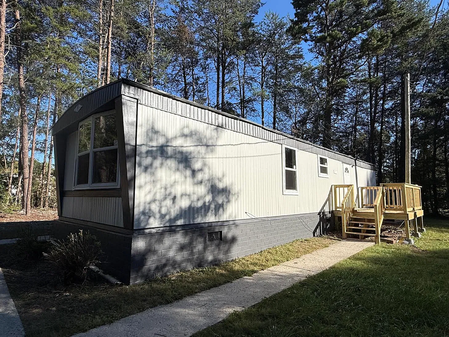 1 bed, 700 sqft, $1,200 — Photo 2