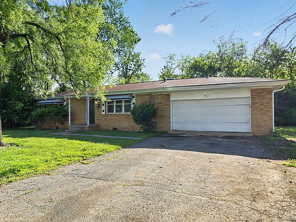 4th image of 3825 N Audubon Rd