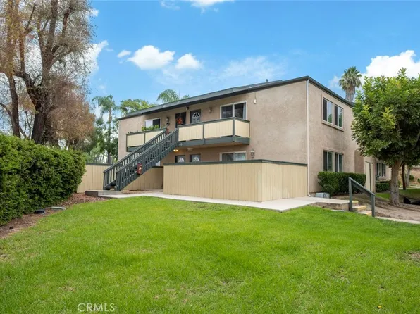 868 E Alvarado St APT 47, Fallbrook, CA 92028