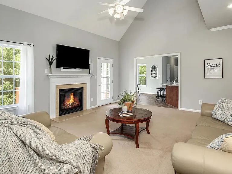 5604 Scottish Hills Dr — Photo 4