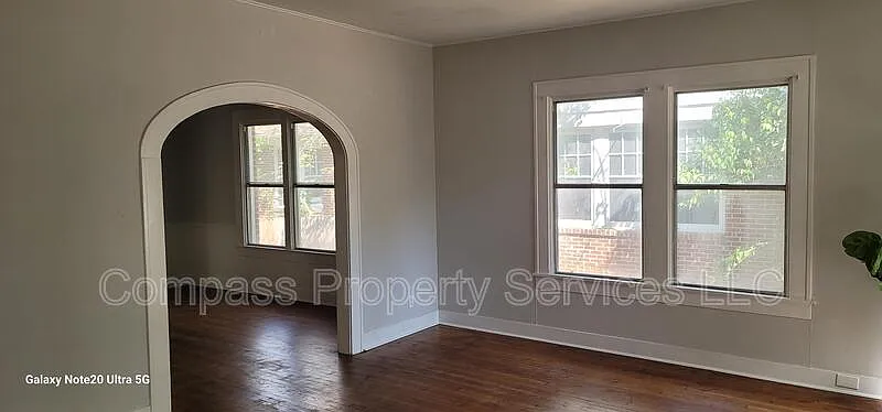 3 bed, 2.0 bath, 1463 sqft, $1,750 — Photo 3