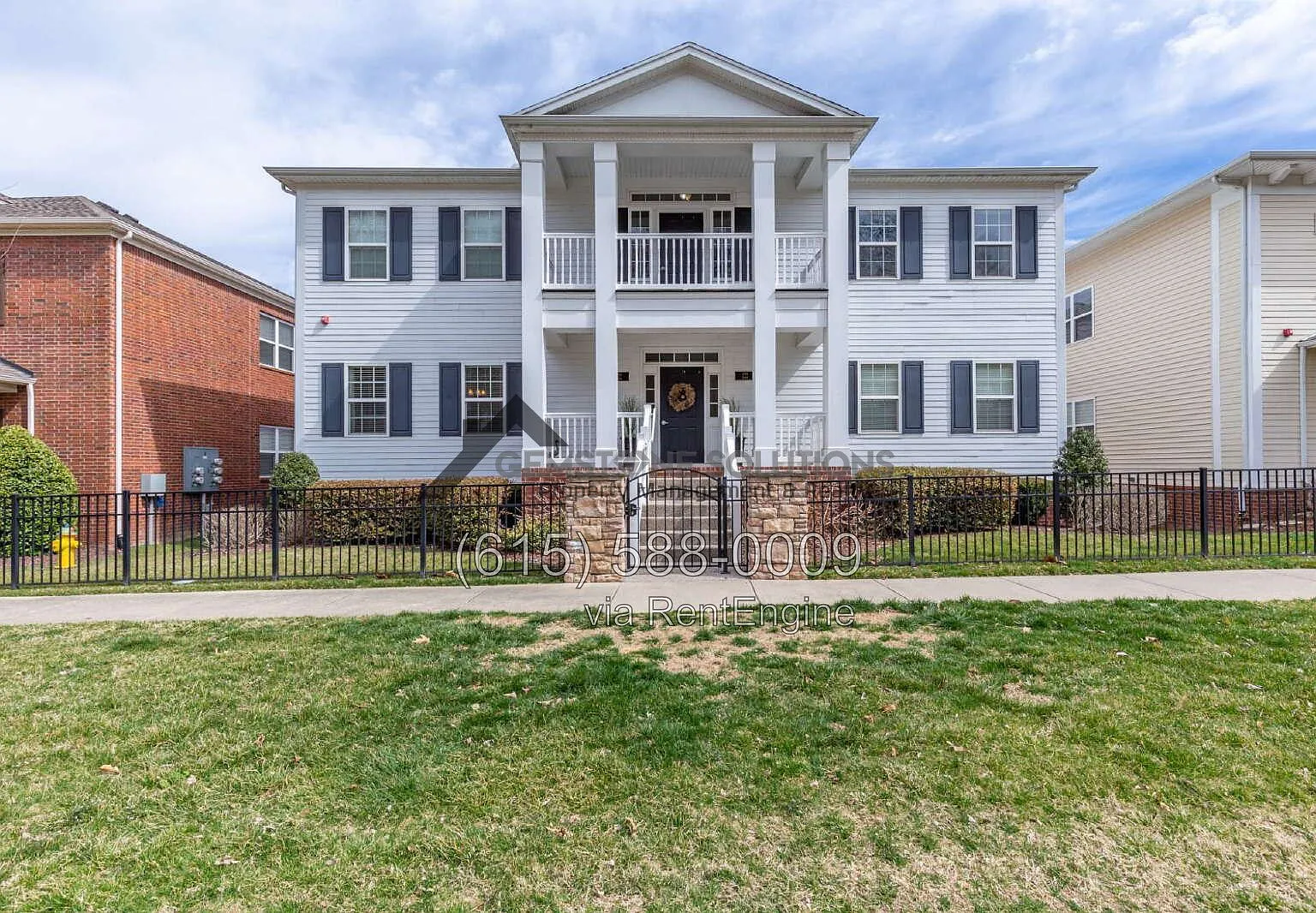 2 bed, 2.0 bath, 1352 sqft, $2,400 — Photo 1