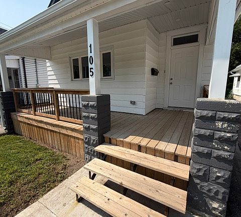 2nd image of 105 Inkerman St
