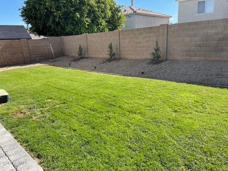 2nd image of 9613 W SUNNYSLOPE Lane