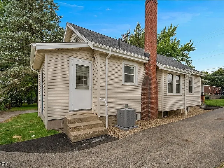 49 Shields Rd — Photo 21