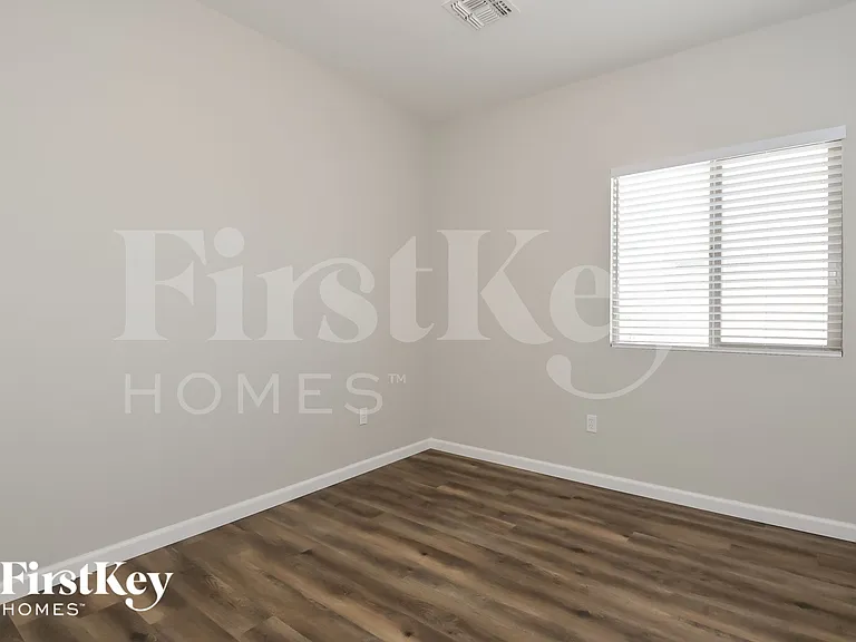 11366 W Massey Dr — Photo 8