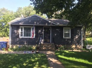 3619 SW 8th St, Des Moines, IA 50315