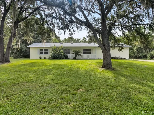 405 N Pompeo Ave, Crystal River, FL 34429