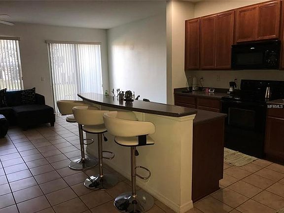 4th image of 3034 Seaview Castle Dr