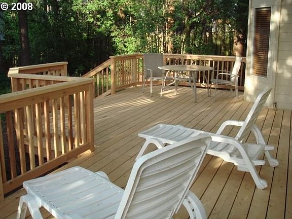 New Cedar Back Deck
