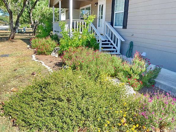 3rd image of 207 Shannon Dr
