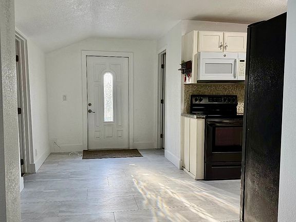 2nd image of 4903 Australian Ave