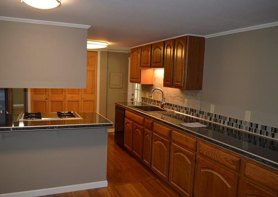 20402 Us Highway 275, Rock Port, MO 64482 Zillow