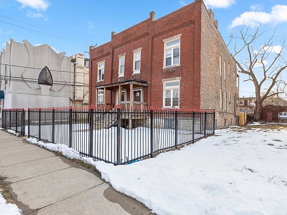 4th image of 7842-7844 S Union Ave