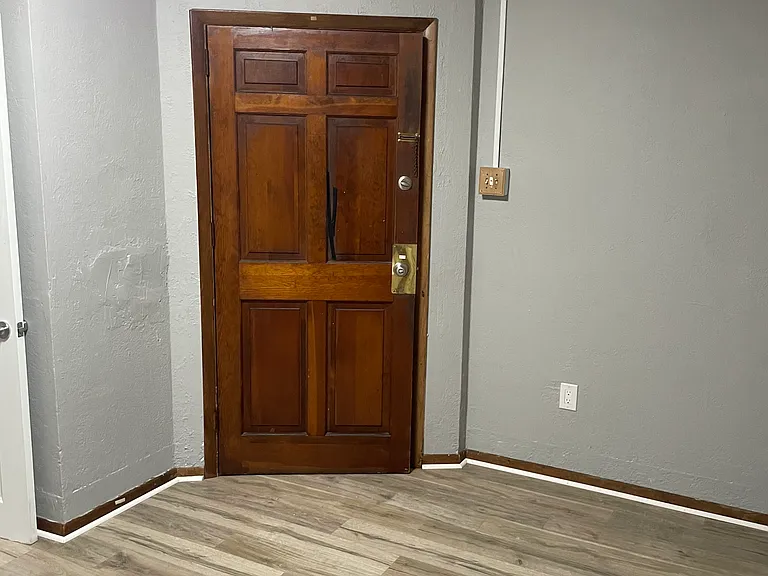 3279 W Liberty Ave #2 — Photo 2