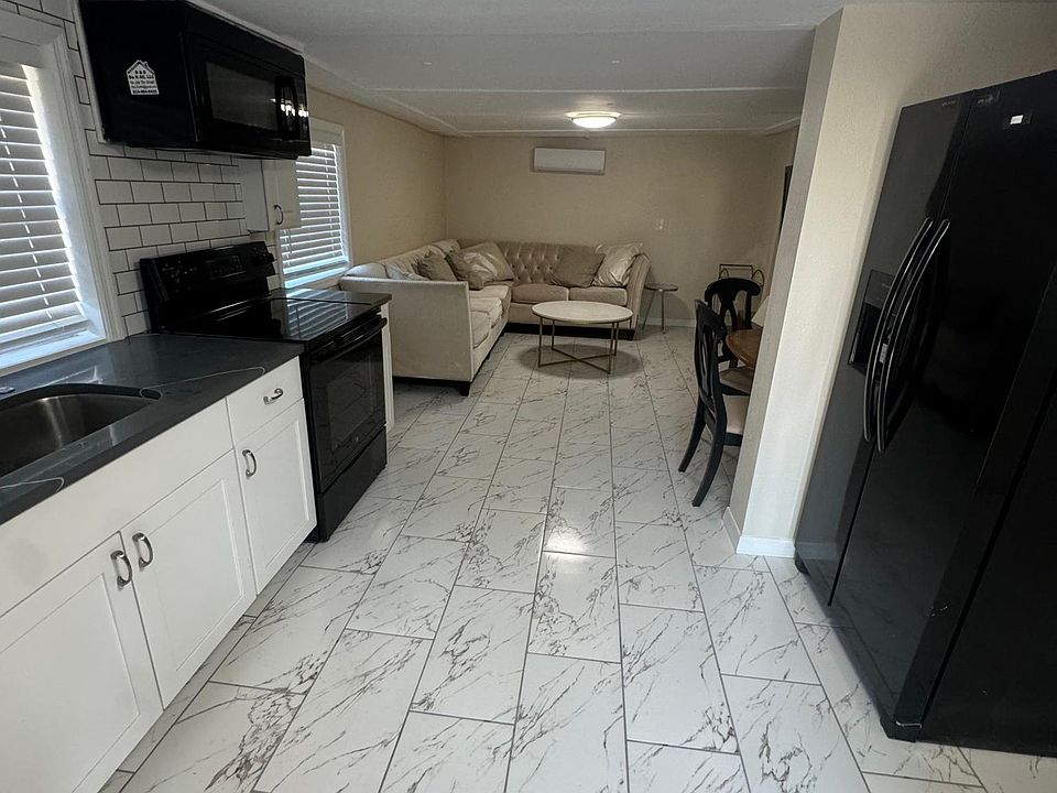 1st image of 6016 Eleanor Dr APT A