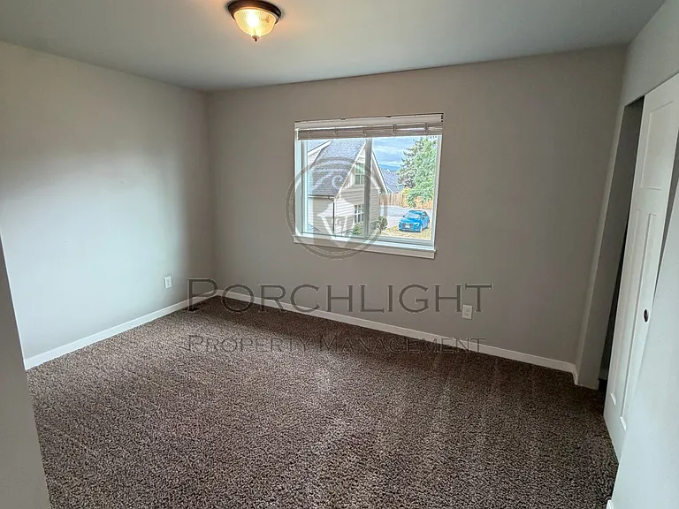 2102 Snowbush St — Photo 24