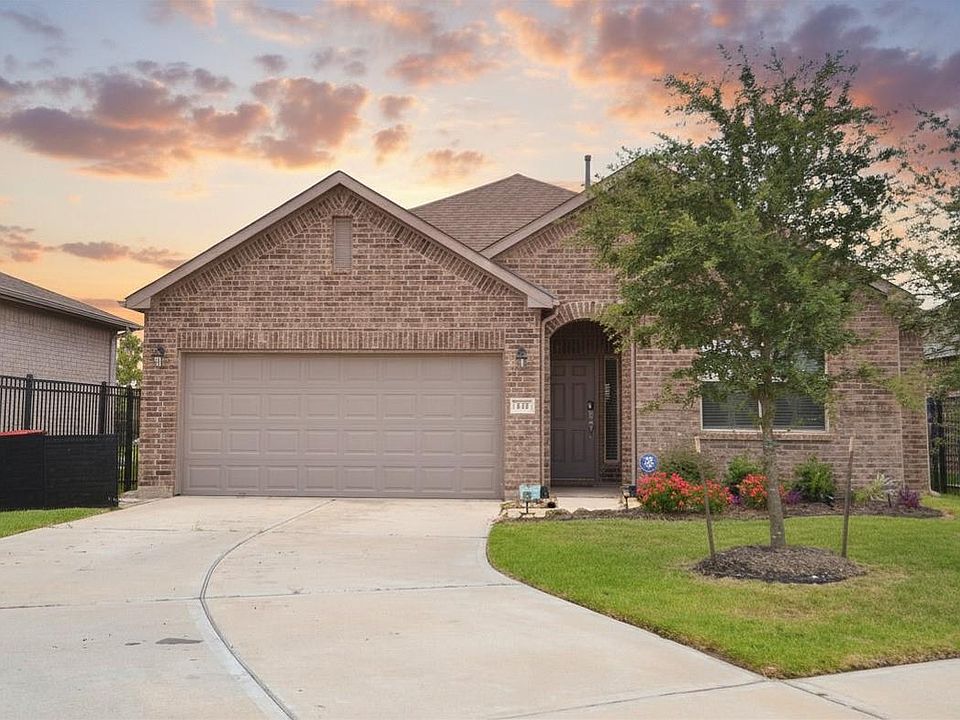 1st image of 137 Eliana Shores Dr