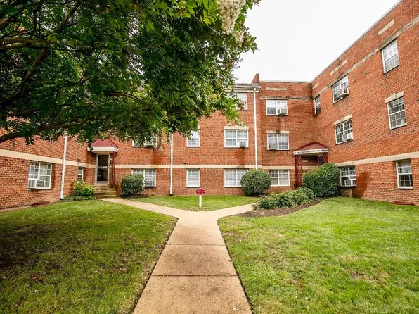 Commonwealth Crossing, 1710 Commonwealth Ave #7, Alexandria, VA 22301