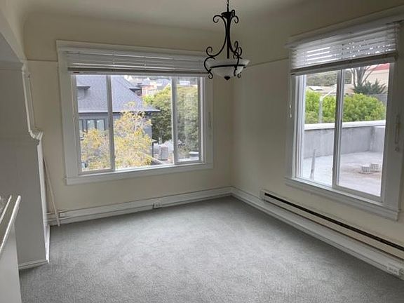 4th image of 410 Lake St APT 5
