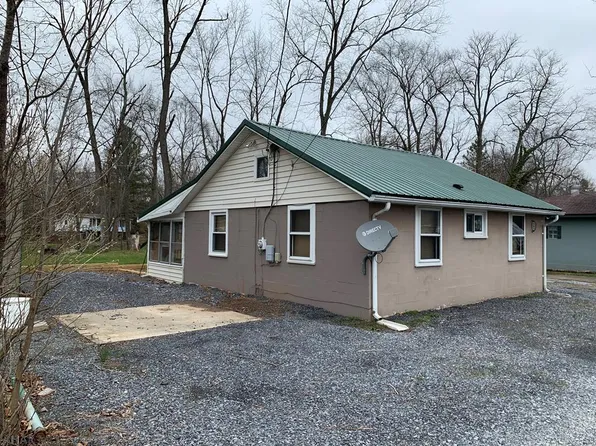 205 Whispering Willow Ln, Bedford, PA 15522