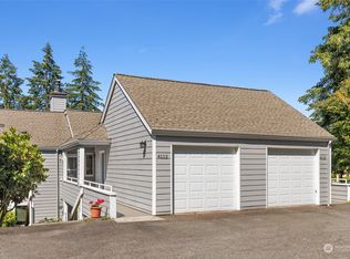 4112 Providence Point Dr SE #2013, Sammamish, WA 98029