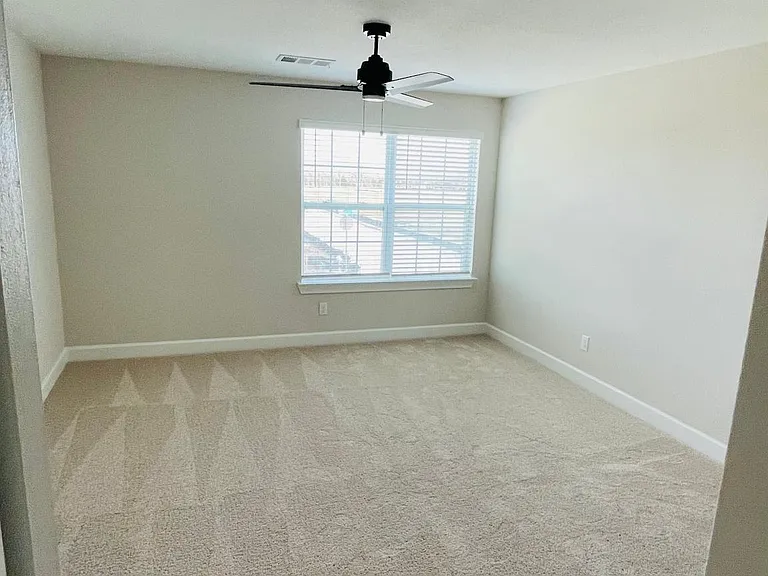 1320 Windermere Way — Photo 10