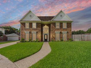 18335 Longmoor Dr, Houston, TX 77084