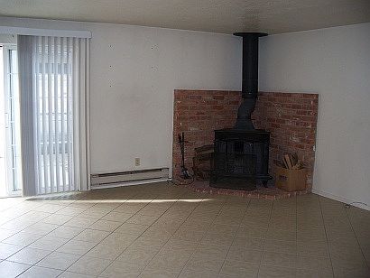 2nd image of 1311 N Lompa Ln
