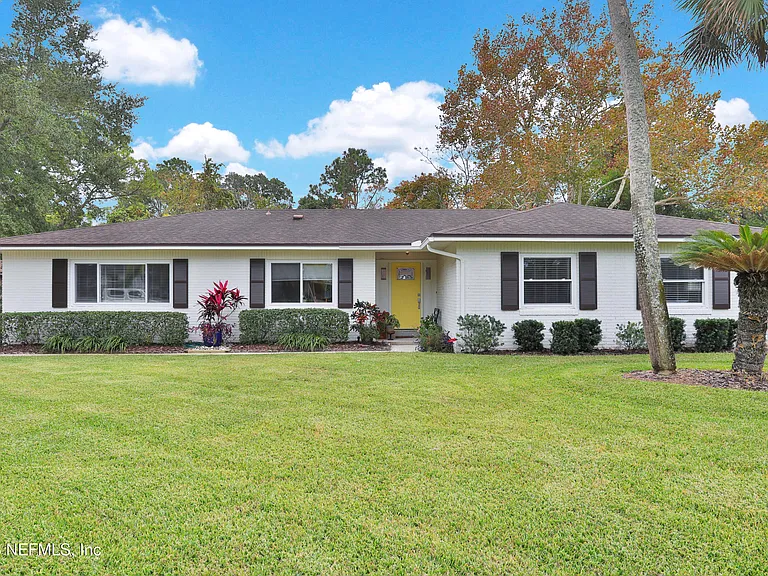 33 Sailfish Dr — Photo 1
