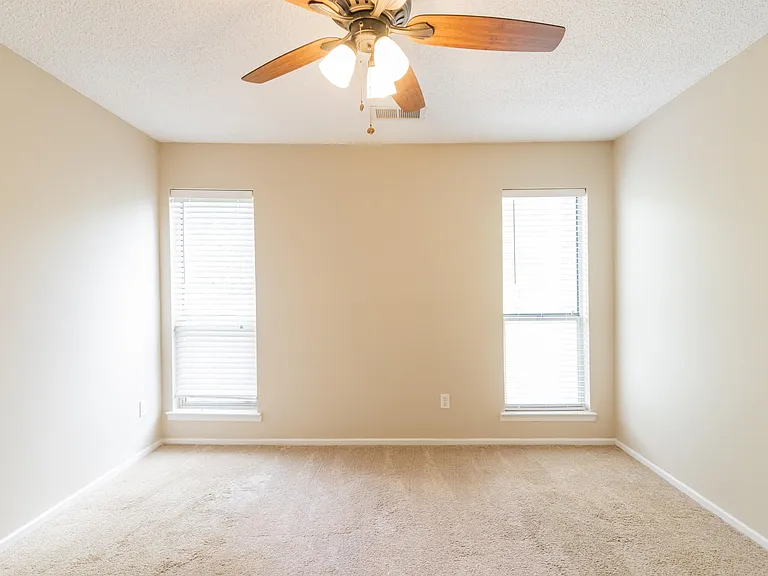 2516 Cranbrook Ln #1-11 — Photo 15