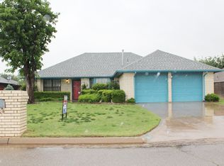 7617 NW Lancet Ln, Lawton, OK 73505