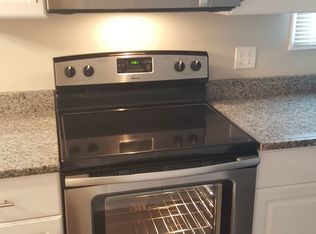 647 Quigley Rd, Holland, OH 43528