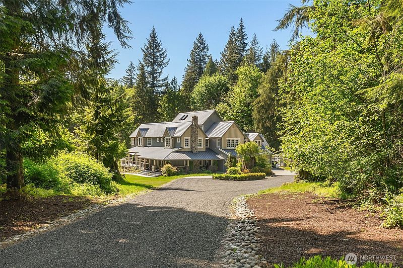 5th image of 20313 217th Avenue NE