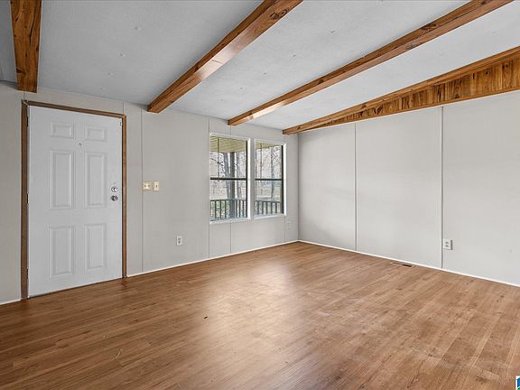 4th image of 2075 Louina Rd