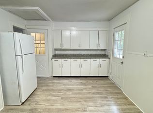 96 Greenwood St #2, Gardner, MA 01440