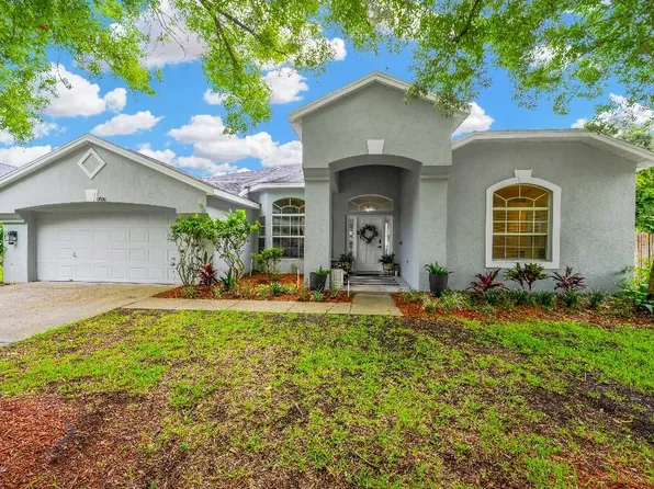 3808 Cold Creek Dr, Valrico, FL 33596