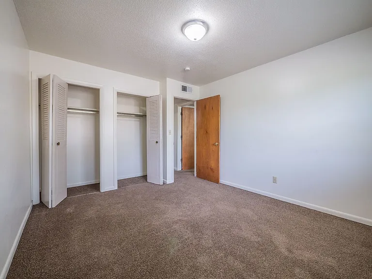 Campus View Apartments — Photo 87