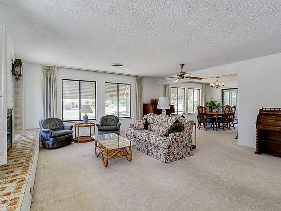 3rd image of 26228 S Lakeside Dr