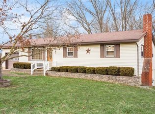 20 E Overlook Dr, Zanesville, OH 43701