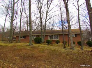 3127 Golf Colony Dr, Salem, VA 24153