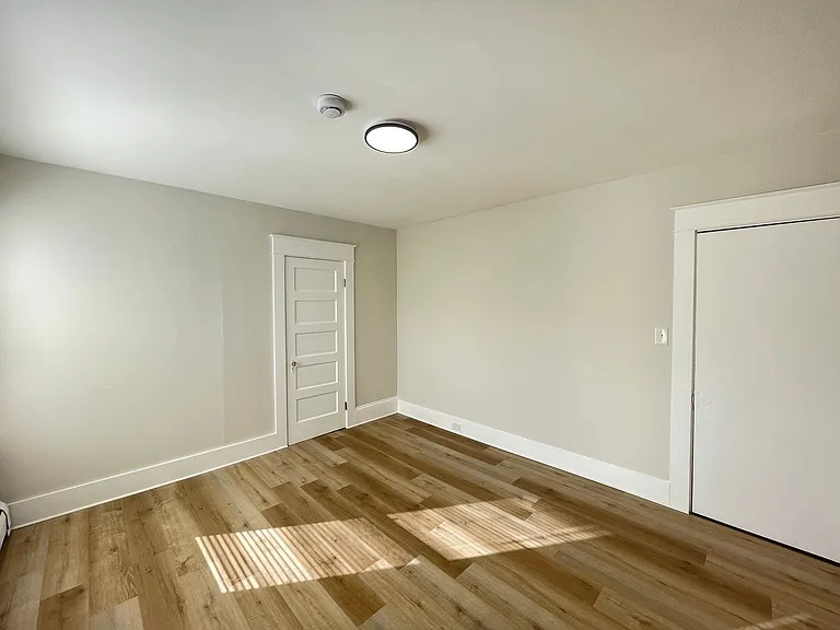 55 Henriette St #4 — Photo 3