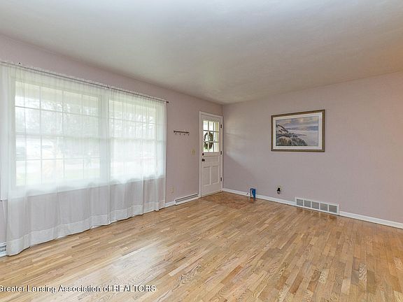4th image of 4397 Wilfors Dr